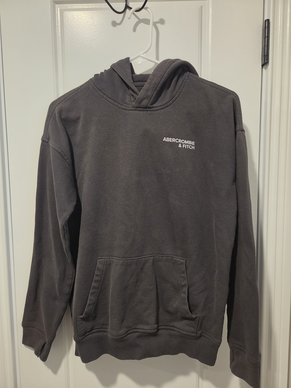 abercrombie kids Charcoal Graphic Logo Hoodie Size 15/16